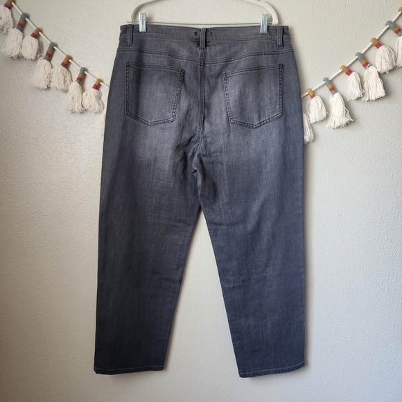 Eileen Fisher Gray High Waisted Straight Leg Crop Baggy Jeans Size 16 Plus Size - Picture 2 of 9